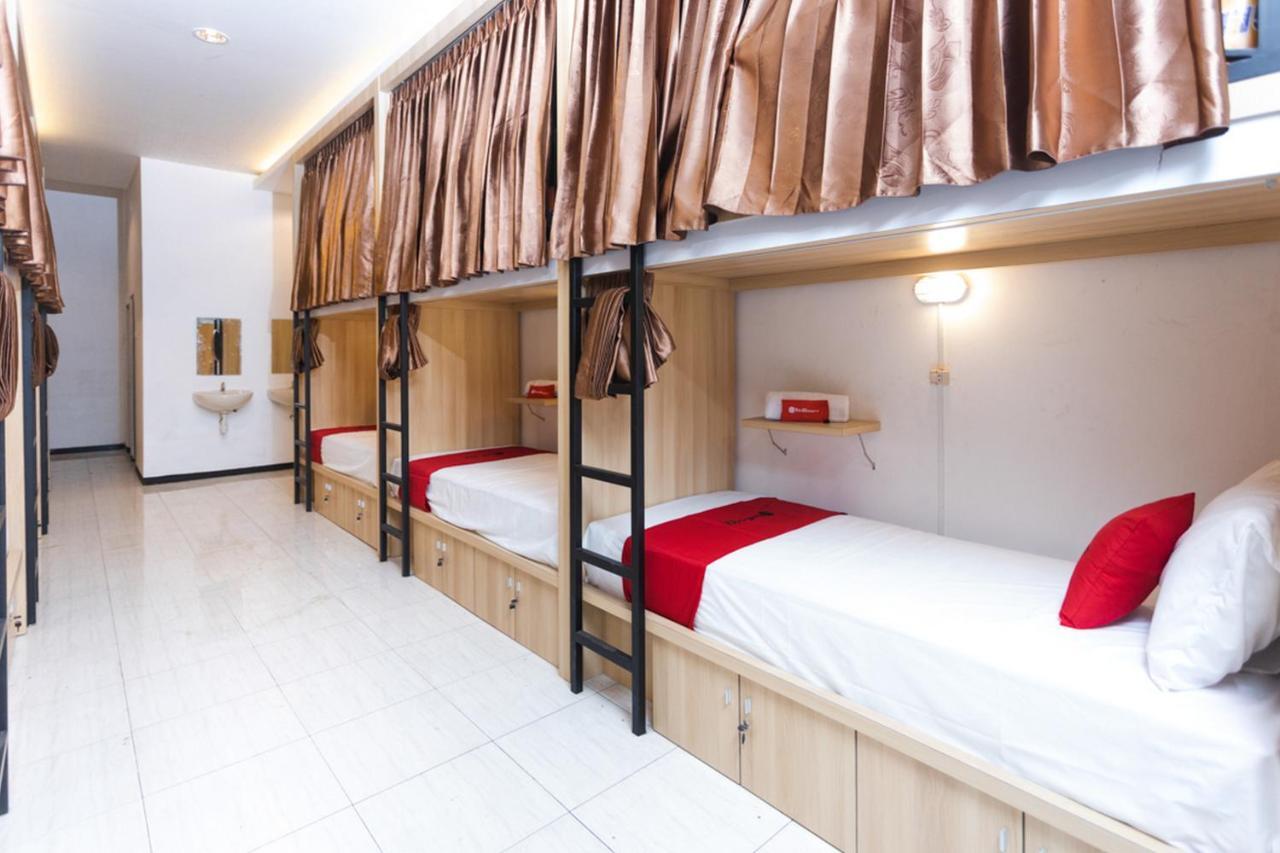 Reddoorz Hostel @ Malang City Center 2 Eksteriør bilde