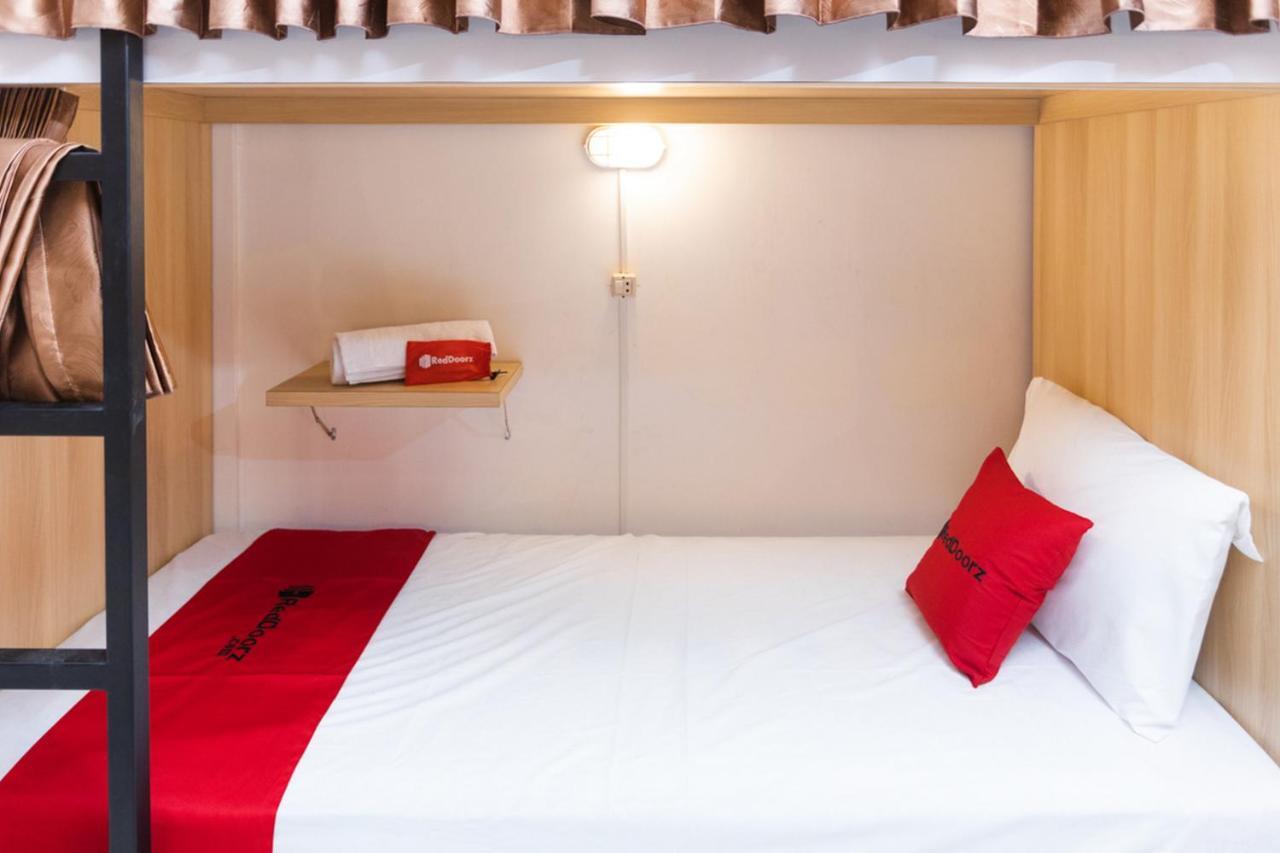 Reddoorz Hostel @ Malang City Center 2 Eksteriør bilde