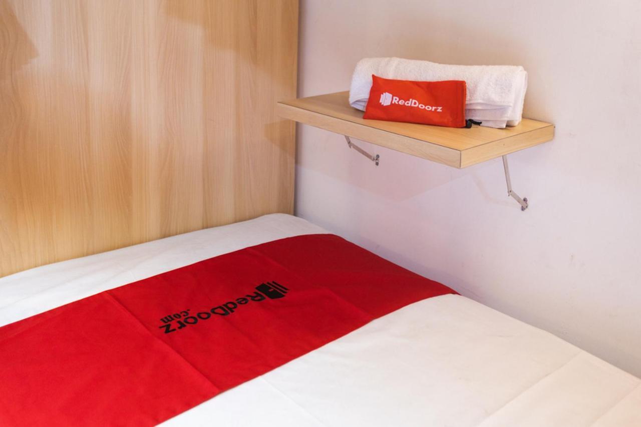 Reddoorz Hostel @ Malang City Center 2 Eksteriør bilde